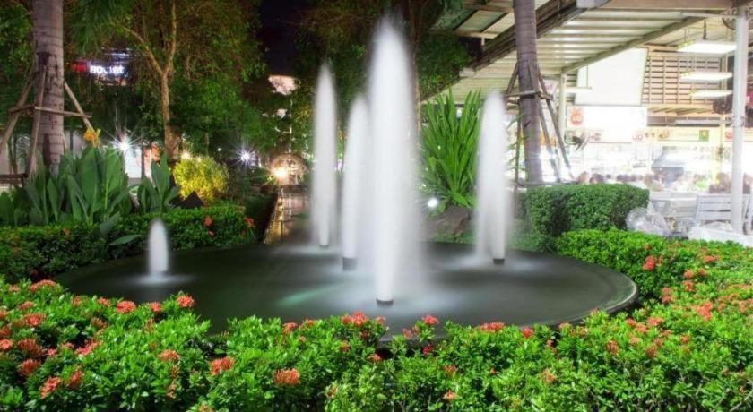 B2 Udon Thani Boutique And Budget Hotel Экстерьер фото